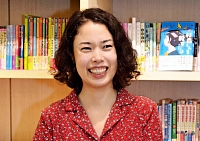 「ヤングアダルトの分野を開拓したい」と話す長谷川さん＝６月２６日、東京都品川区
