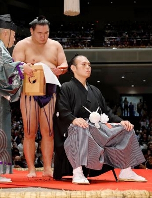 大相撲　貴景勝　断髪式　ジェラピケ　シャツ　行司　白 貴景勝 断髪式】ジェラートピケコラボTシャツ&ハンカチ 本日の店主・泉