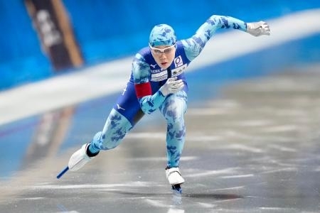 スピード女子500m吉田2連覇 距離別スケート、男子は森重V｜信濃
