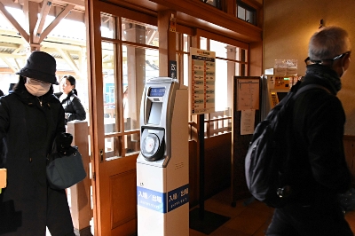 しなの鉄道、「スイカ」の導入に向けた準備進む 来年3月までに全駅に