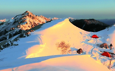 真作】絵画 山下朝弘 油彩SM 田舎家 農村風景 写実風景 里山風景 X101