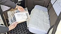 マタニティタクシーの車内とマタニティグッズ