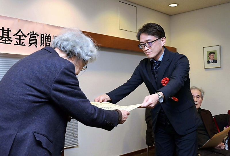 信濃毎日新聞の連載企画「ともにあたらしく」に奨励賞 平和・協同