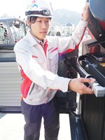 石坂知士さん