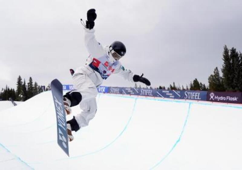 戸塚、重野らが決勝に進出 スノボW杯、HP第2戦｜信濃毎日新聞