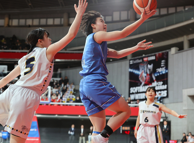 旧世代 東海大諏訪 バスケ ロンティ 激レア美品 後半に硬さ取れた 東海大諏訪､速攻で点差広げ2回戦へ【高校バスケ