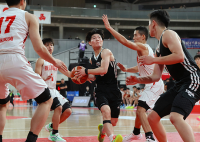 東海大諏訪、逆転を許し開志国際に苦杯【バスケ・ウインターカップ男子