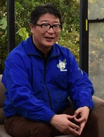 「現場は教科書をはみ出る話ばかりです」と話す日詰さん