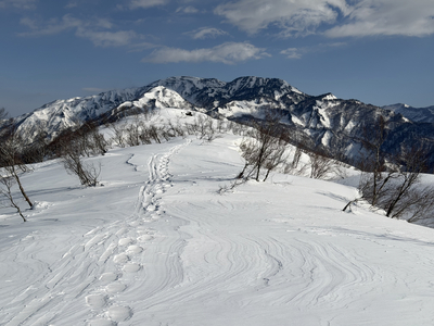 木版画家で名誉町民、宮田三郎さんの作品展が30日から開催 佐久穂町