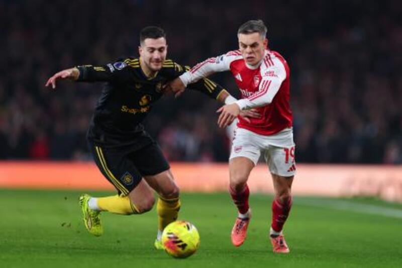 アーセナルは敗れて勝ち点4差 バルセロナは首位を堅持｜信濃毎日新聞