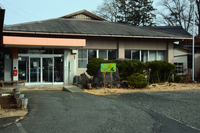 閉所を決めた放課後デイ「くれよん」＝佐久市