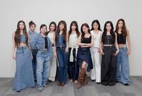 　CIRRAの（左から）TOA、MYU．Y、NIKORI、MOMO、YURARA、MYU．S、YUNA、KOHARU、HINATA、MANON