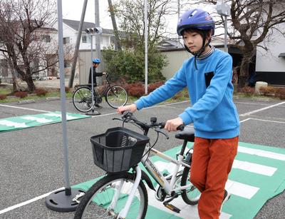 4月から自転車通学の児童向け安全教室 中学校は片道4～5キロ先｜信濃