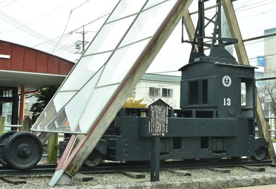 草軽電鉄の電気機関車｢カブトムシ｣ 軽井沢町の有形文化財に指定｜信濃