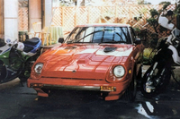 山本晃司さんの愛車「Z」。両親が20年にわたって保管していた＝家族提供