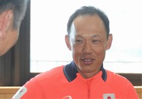 岡谷市役所を訪れ、熱い応援への感謝を伝えた小池さん