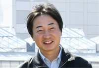 JA全農の肥料研究室でこれまでの取り組みを語る小宮山さん＝3月12日、神奈川県平塚市