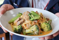 今月の月替わりパスタ「信州プレミアム牛すね肉のハンガリー風フィットチーネ」