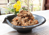 野菜のおいしさも合わさった栄養豊富な「おから煮」です。ごはんと食べてもそのままでもはしが止まりません