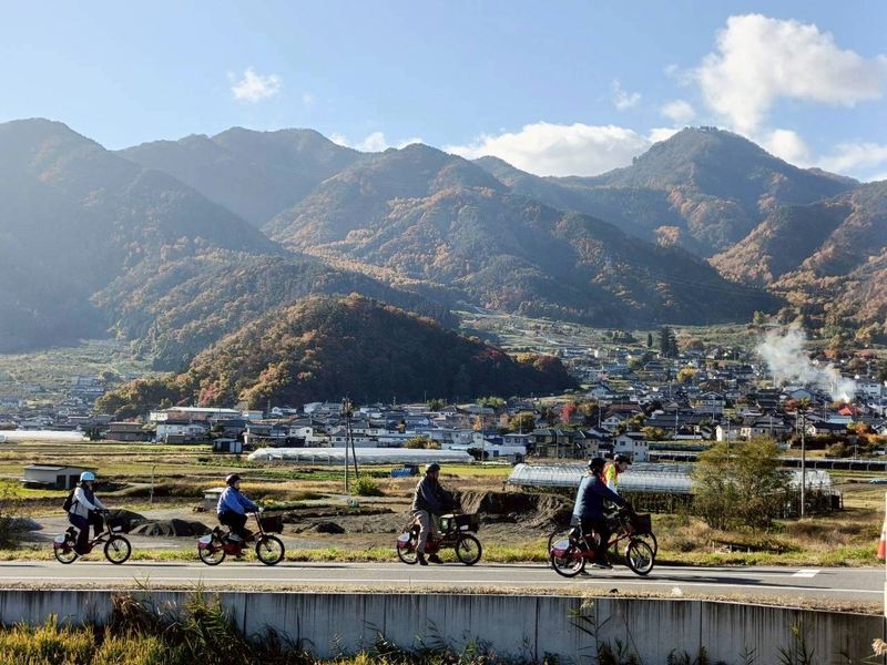 「月の都」を巡るシェアサイクル体験を楽しもう