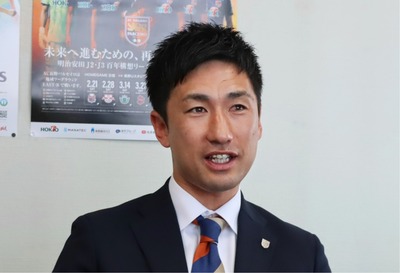 AC長野のコーポレートアドバイザーとして、クラブの発展に意欲を燃やす砂森和也氏
