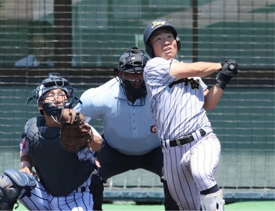 打線組み替えた上田西､泥くさく快勝【春の高校野球・長野県大会