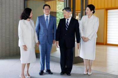 両陛下、比大統領夫妻とお別れ 皇居・御所であいさつ｜信濃毎日新聞