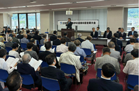 再建に向けて議論した立憲民主党県連の定期大会＝31日、長野市