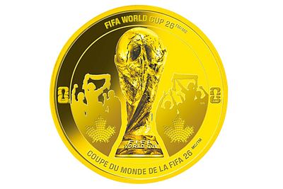 金の杯　　　早いもの勝ち　最終値下げ 300000円⇒200000円 サッカーW杯記念コインの販売予約 八十二長野銀行が15日から受け付け