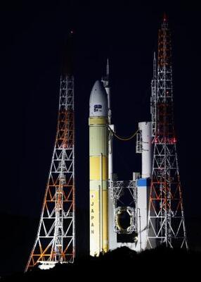 H3」6号機、12日打ち上げ 新タイプ、組立棟から発射地点へ｜信濃毎日