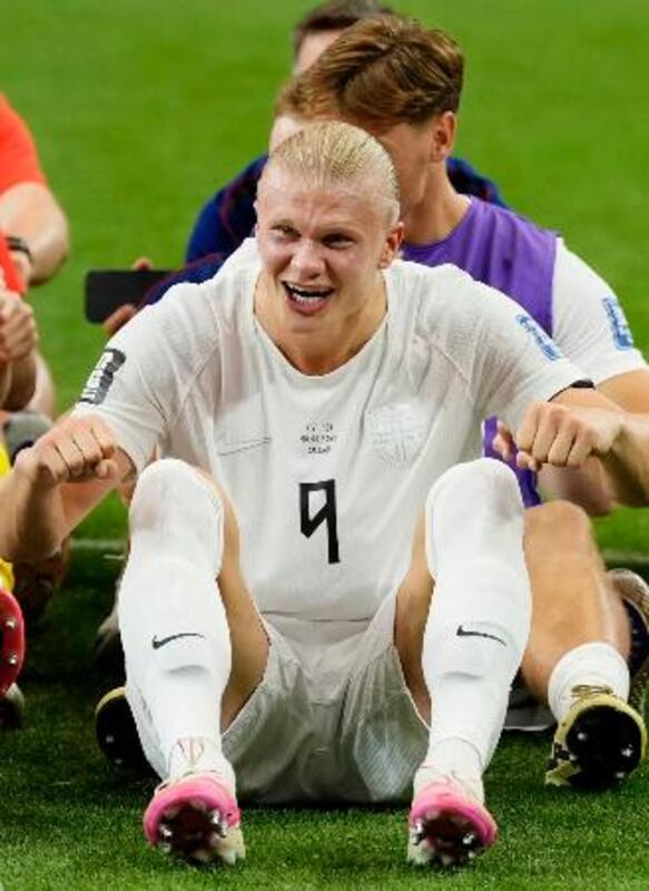 ギャップ魅力のFWハーランド ノルウェーのW杯ベスト8に貢献｜信濃毎日