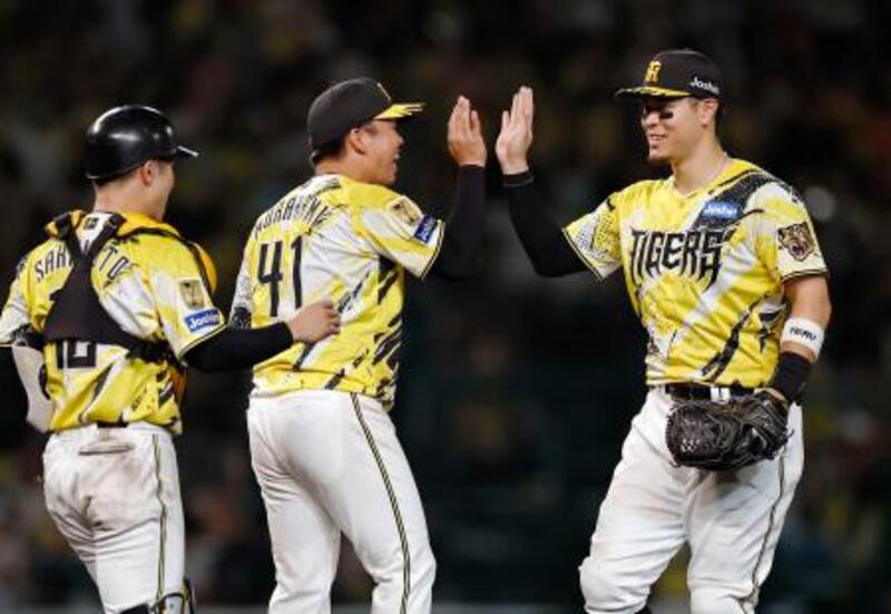 阪神、巨人が並んで首位ターン ソフトバンクは2位と5・5差｜信濃毎日