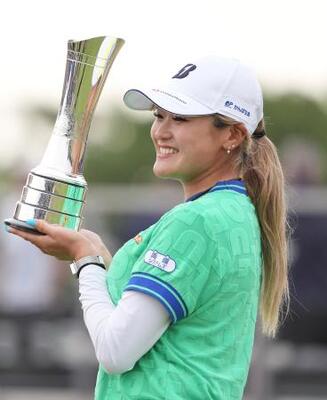 メジャー優勝　桑木志帆 グリーンフォーク 非売品 桑木志帆、メジャー初優勝 AIG全英女子ゴルフ最終日｜信濃毎日新聞