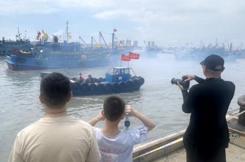 中国、東シナ海の漁解禁 過去に民兵訓練、日本注視｜信濃毎日新聞