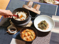 左上から時計回りに「かぼちゃご飯」「スベリヒユの酢の物」「団子汁」。戦中戦後に命をつないでくれた食に感謝して作りました
