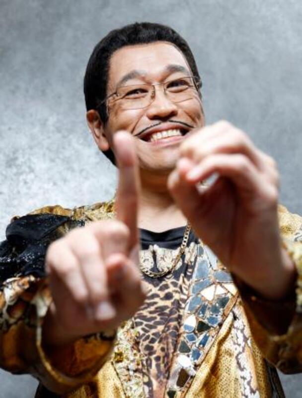 808を愛し、愛された PPAP10周年のピコ太郎｜信濃毎日新聞デジタル