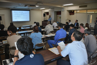 レンタカーを貸し出す際の注意点などの説明があった安全講習会