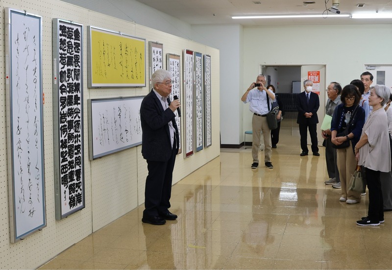 先生の書風が地域に影響」 長野県書道展、長野市でギャラリートーク