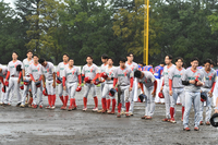 今季最終戦で敗北した信濃の選手たち