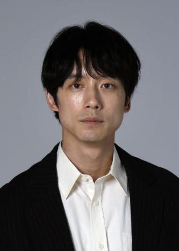 39 俳優 坂口健太郎 さん 切り抜き 人気俳優の坂口健太郎さん結婚 「一般女性」と｜信濃毎日新聞デジタル