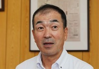 今後の展望について話す信栄食品の神倉社長