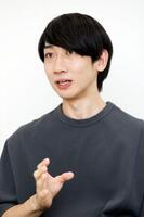 　「生き延びるためには知識が必要。それを正しく伝えたい」と語るbikiさん