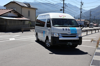 富士見町で運行が始まったAI乗合オンデマンド交通「のらざあ」