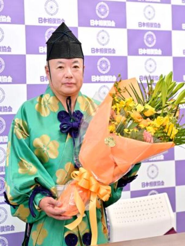 木村庄之助、行司人生振り返る 65歳で定年「実感が湧かない」｜信濃