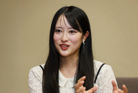 インタビューに答える国本梨紗さん