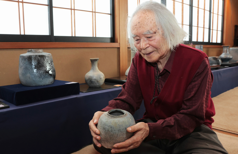 飯田市の89歳陶芸家が“最後の個展” 「地元の人に見てもらいたい」19日