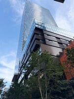 　新たに開業した「TOFROM　YAESU　TOWER（トフロム八重洲タワー）」