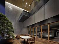 　「TORAYA　GINZA」のテラス席＝東京・銀座（提供写真）