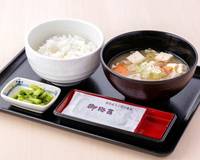 姨捨SA上り線で提供している「おばすて朝定食」