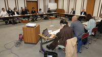 「トリガー条件」を設けるかどうかを話し合った茅野市行財政審議会